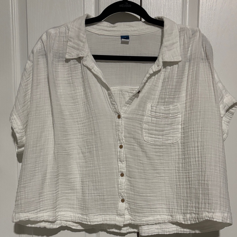 Old Navy White Button-Down Shirt